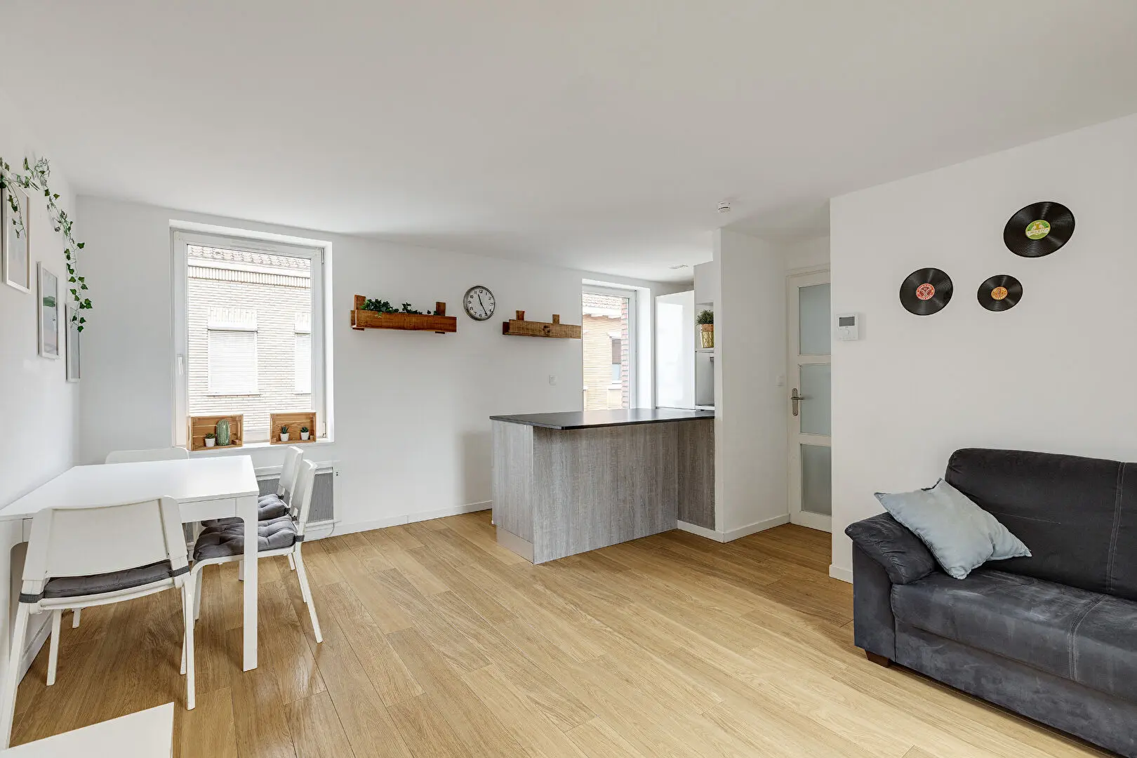 Photo 2 Appartement 4 pièces 50.15m²