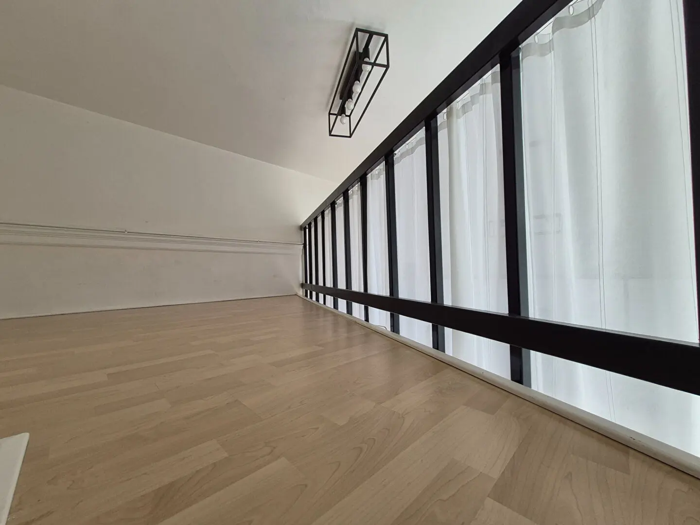 Photo 5 Appartement 1 pièce 27.9m²