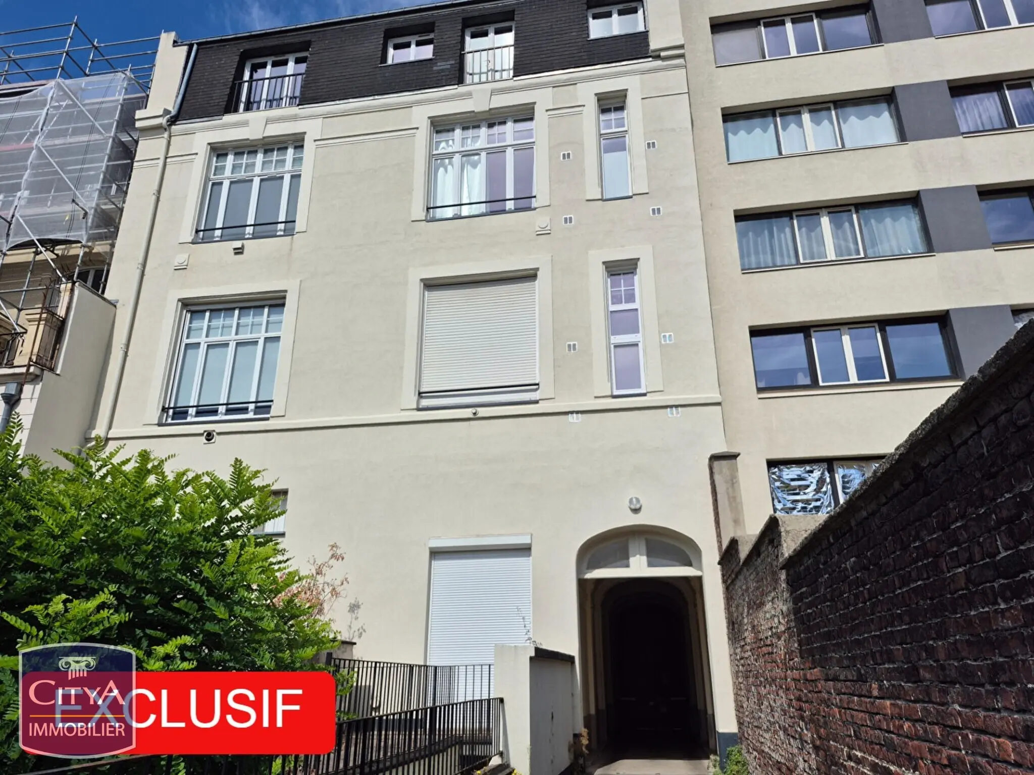 Photo 1 Appartement 1 pièce 27.9m²