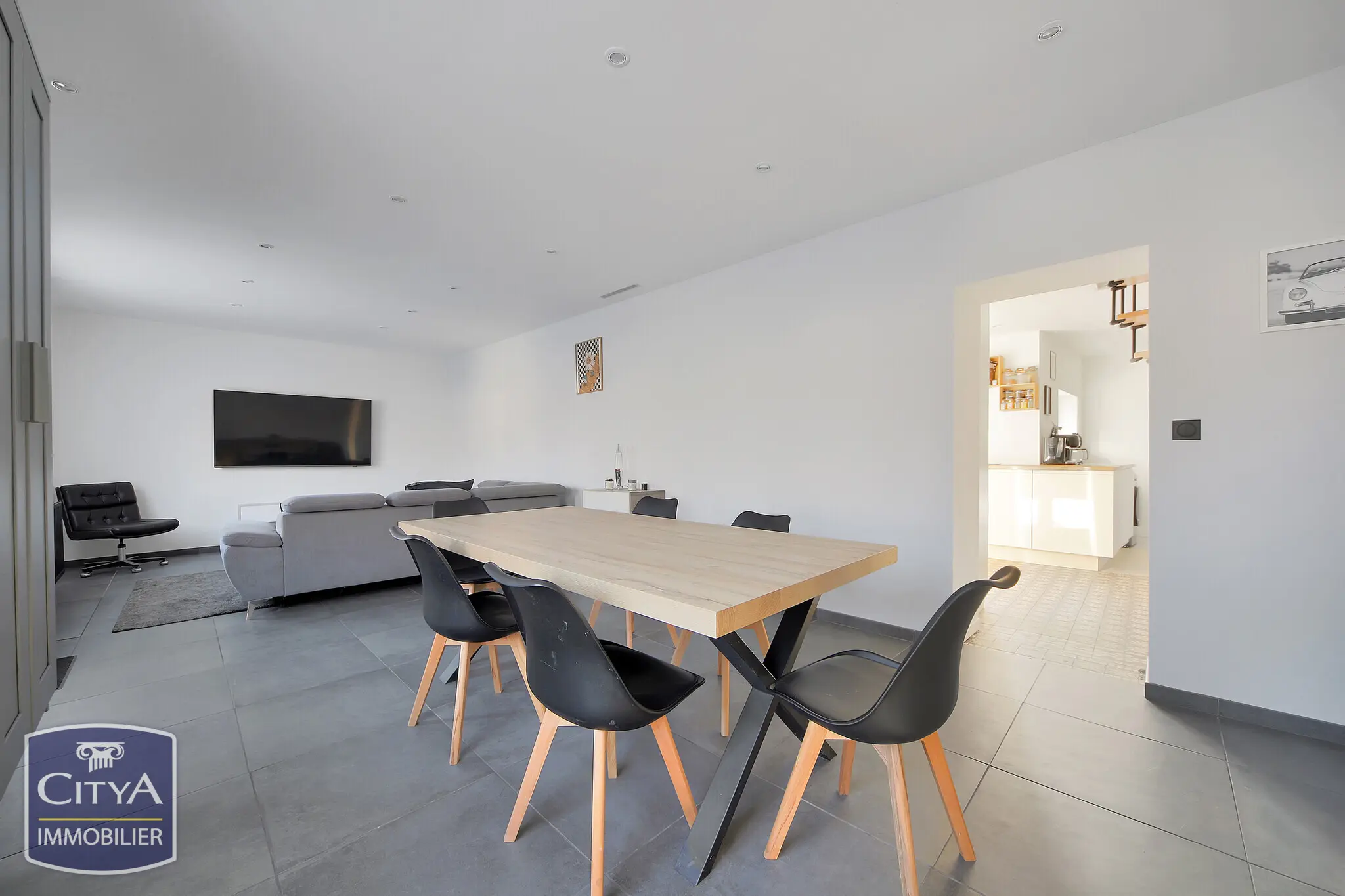 Photo 1 Maison 4 pièces 93m²