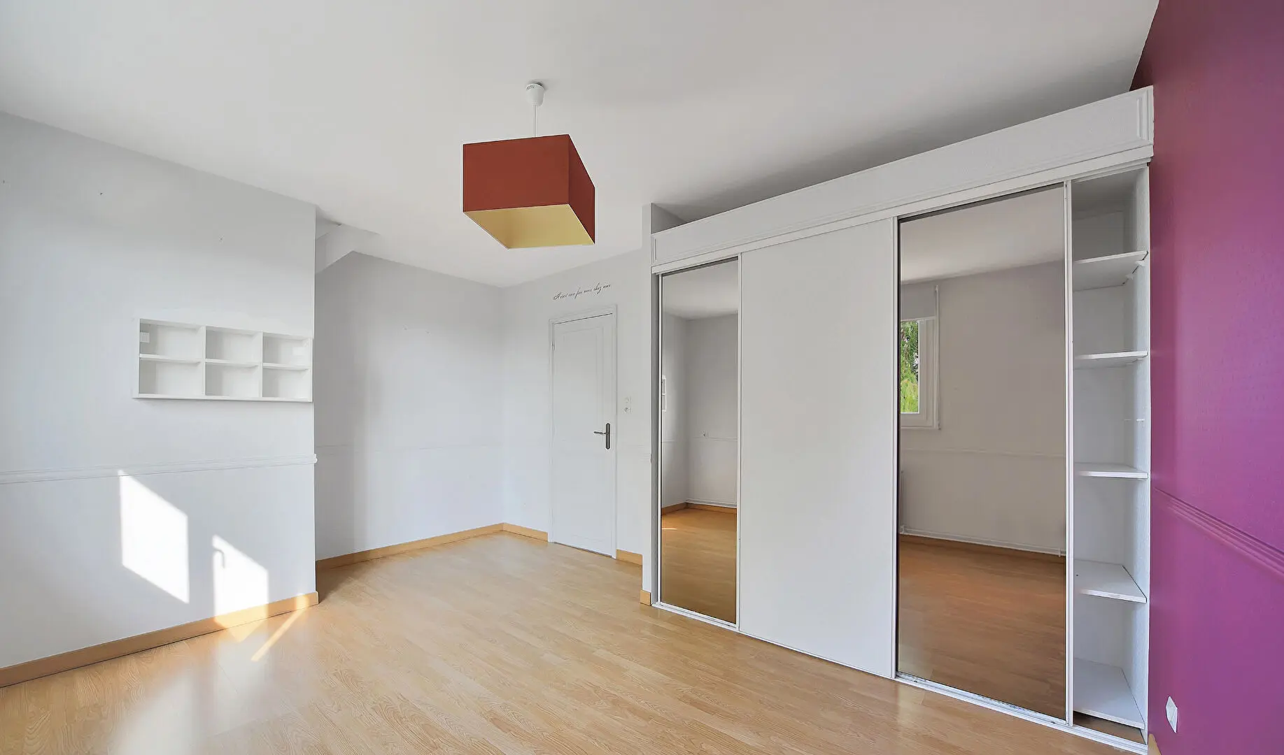 Photo 5 Maison 10 pièces 217.8m²