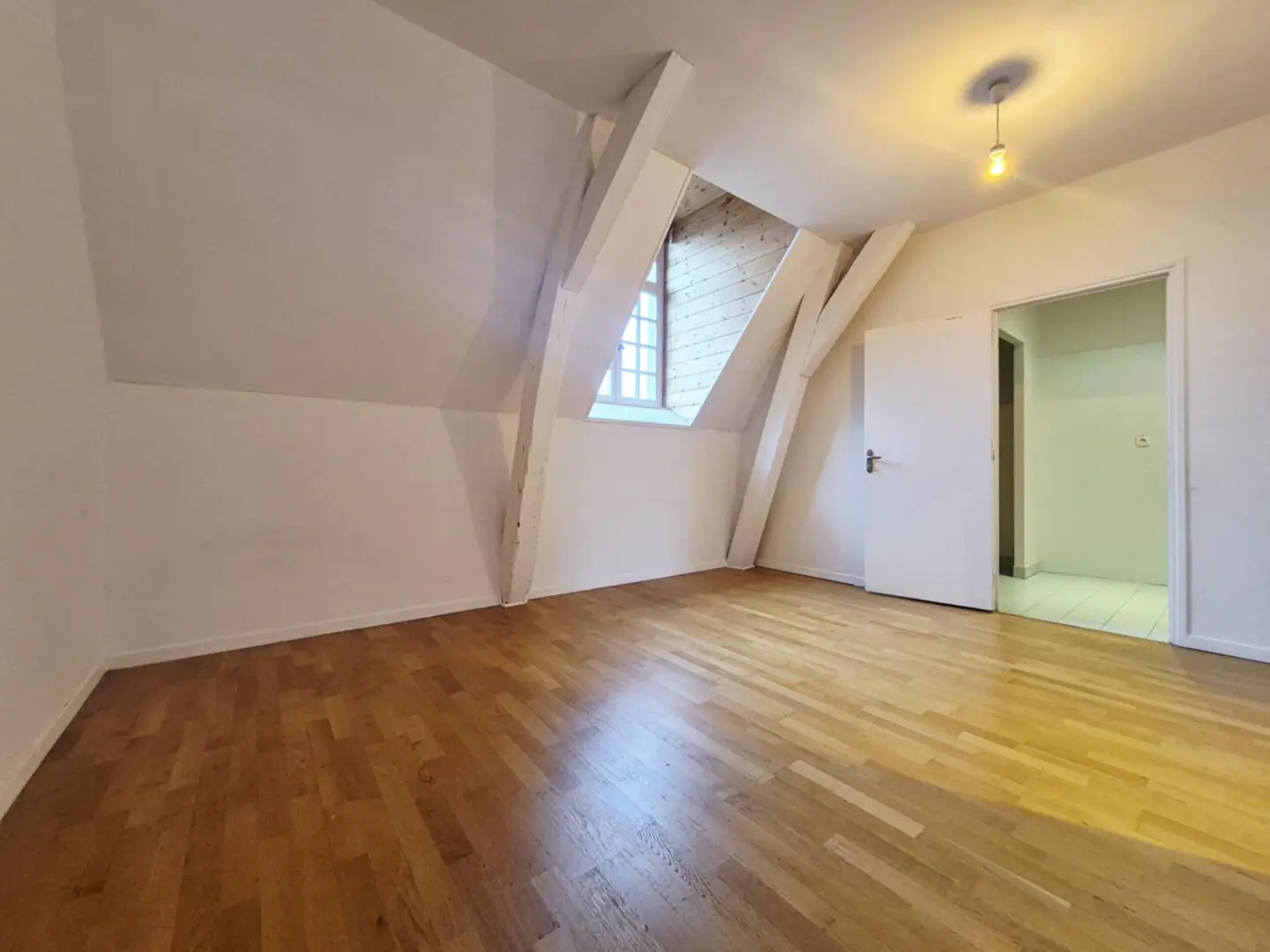 Photo 2 Appartement 4 pièces 120m²