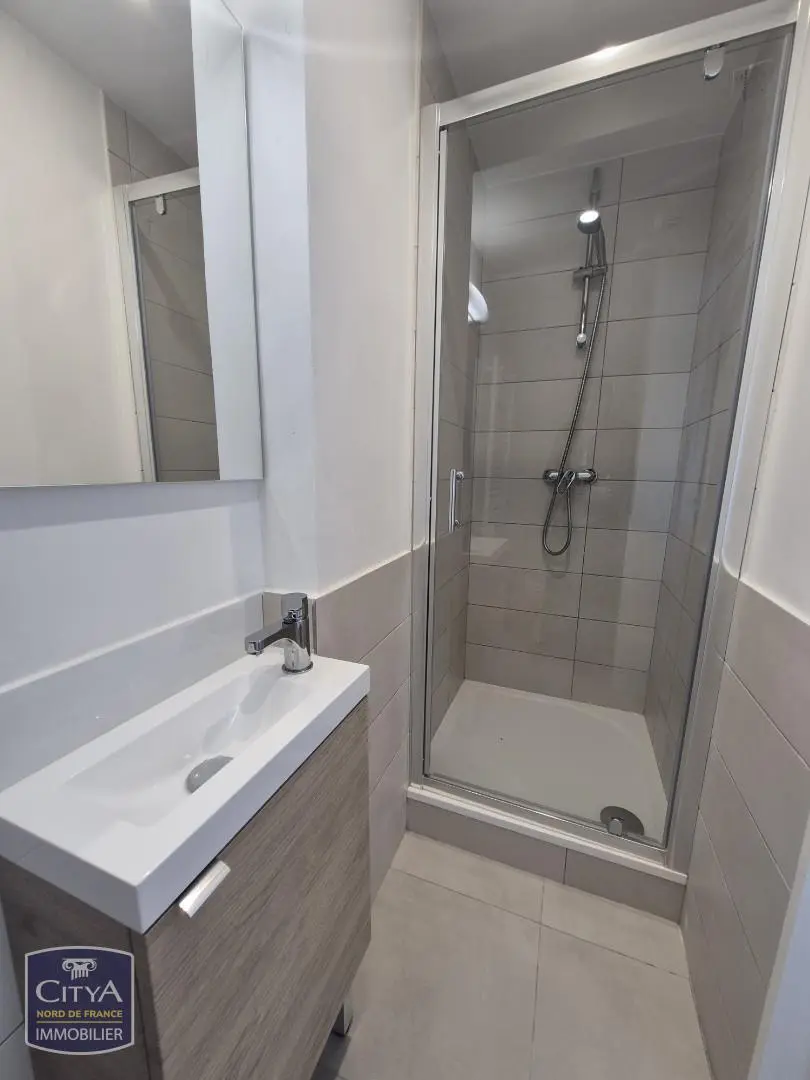 Photo 3 Appartement 1 pièce 14.3m²