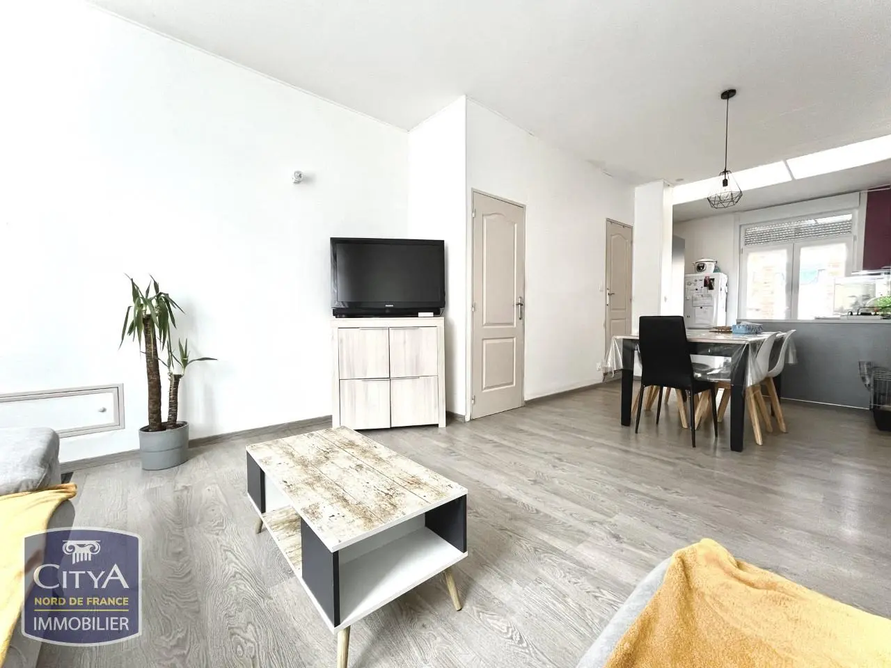 Photo 1 Maison 4 pièces 85.7m²