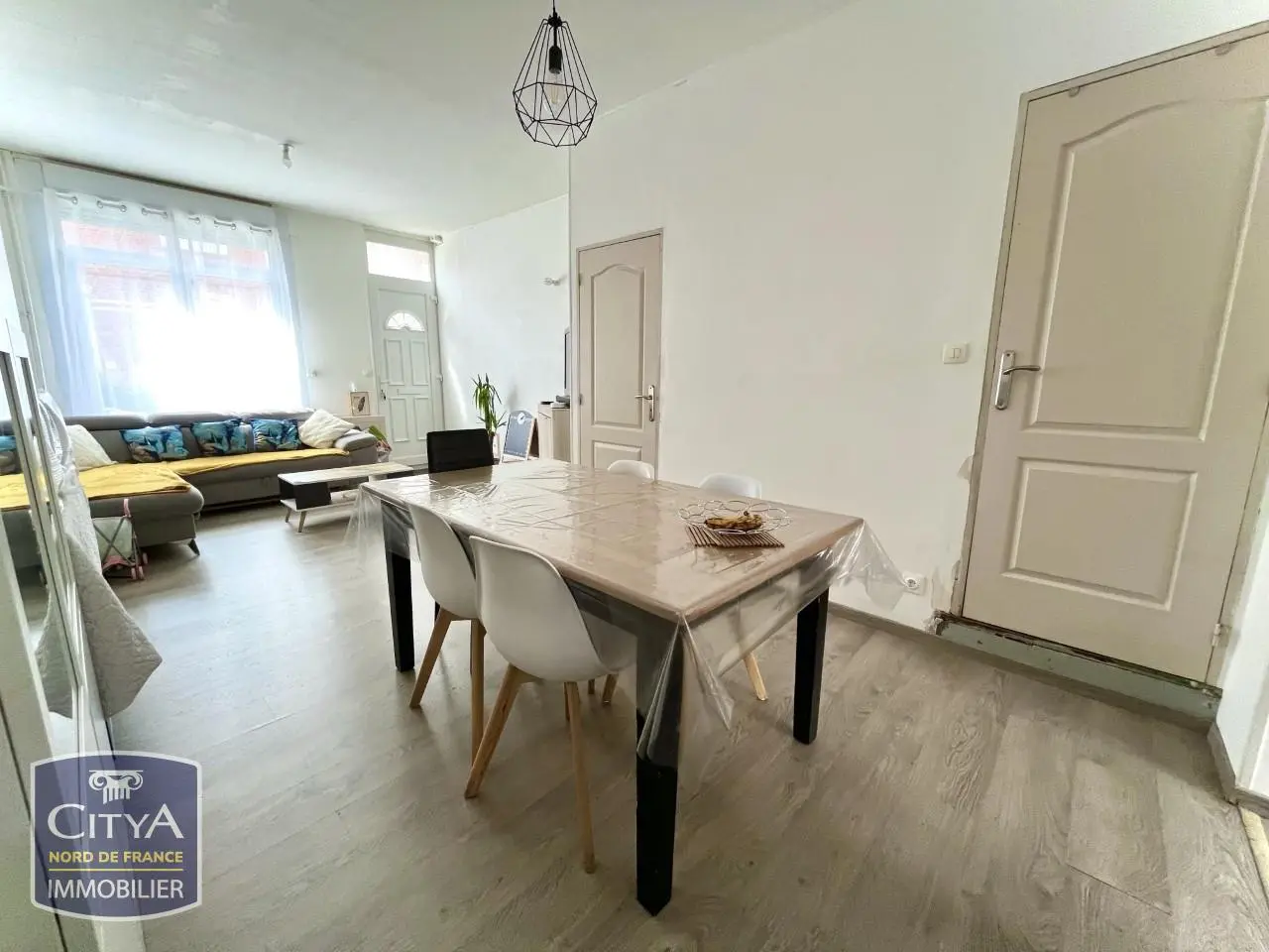 Photo 3 Maison 4 pièces 85.7m²
