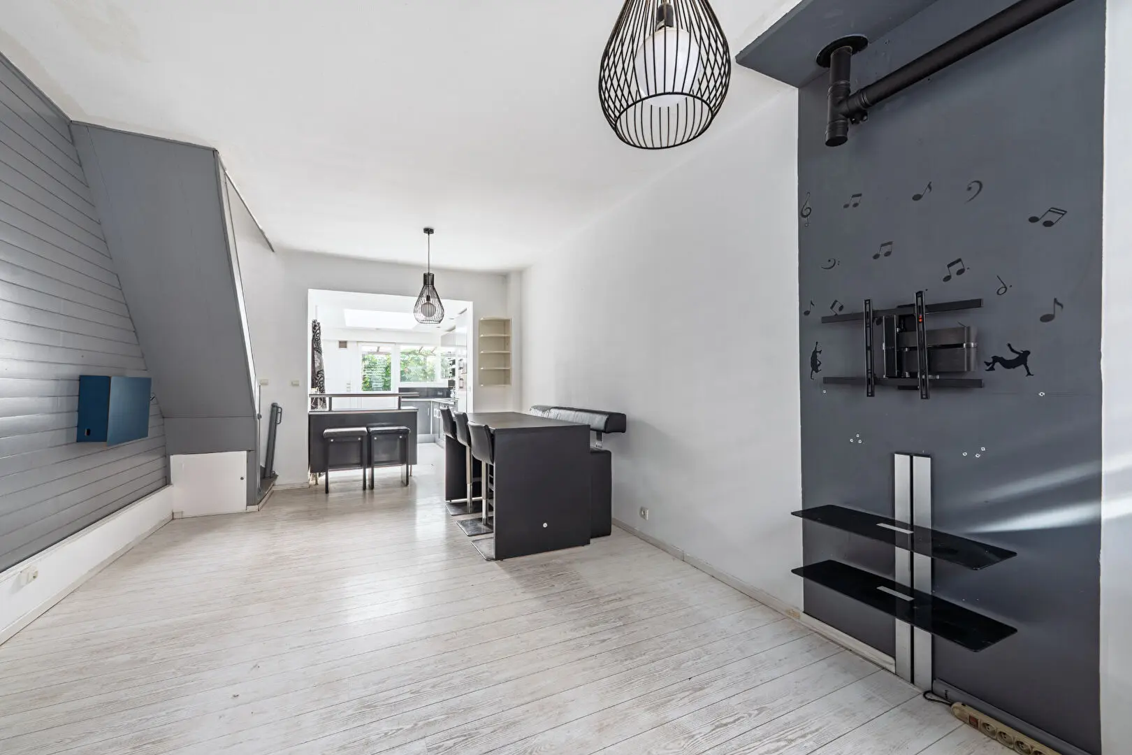 Photo 1 Maison 4 pièces 77m²