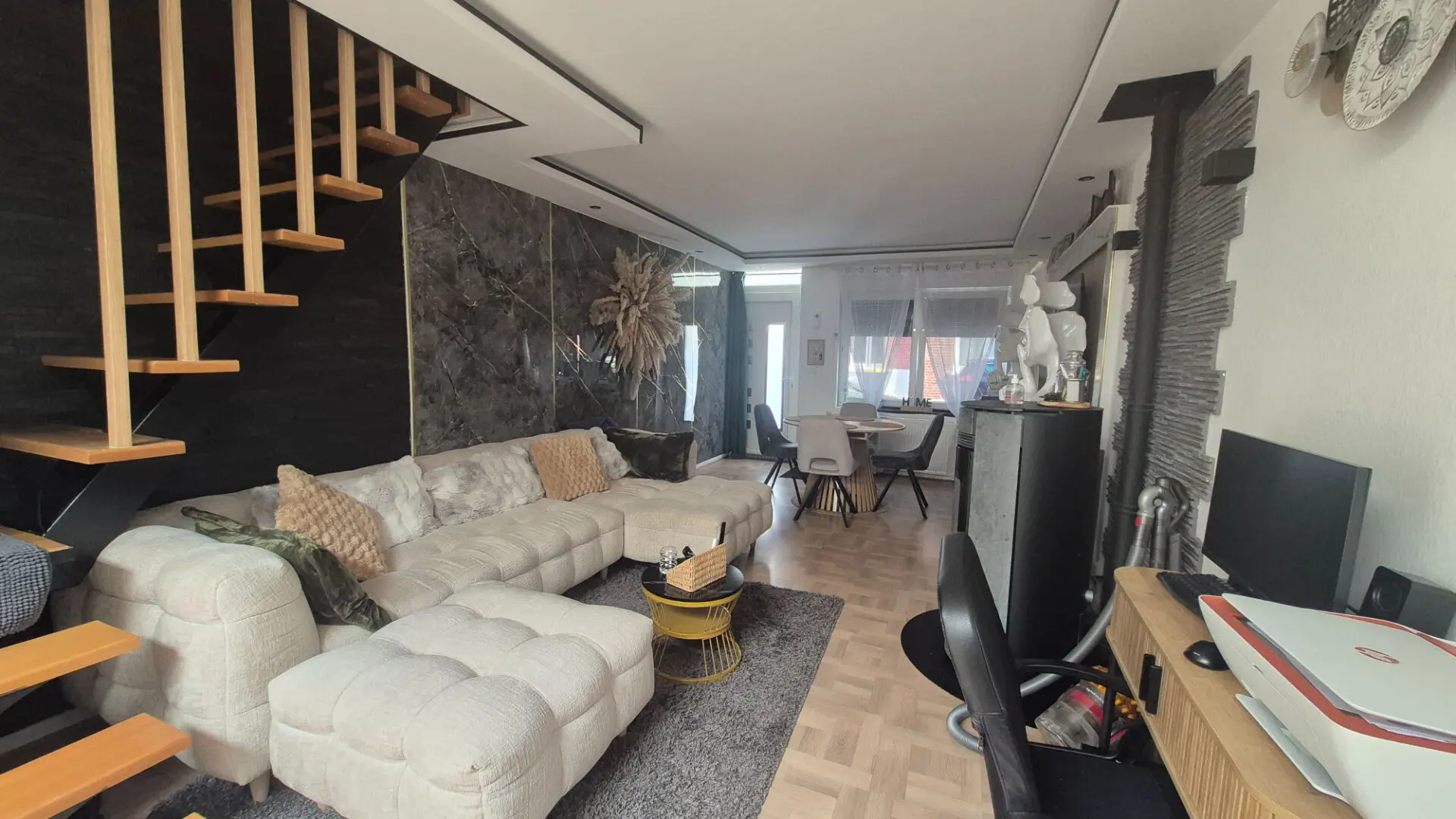 Photo 1 Maison 4 pièces 101.15m²