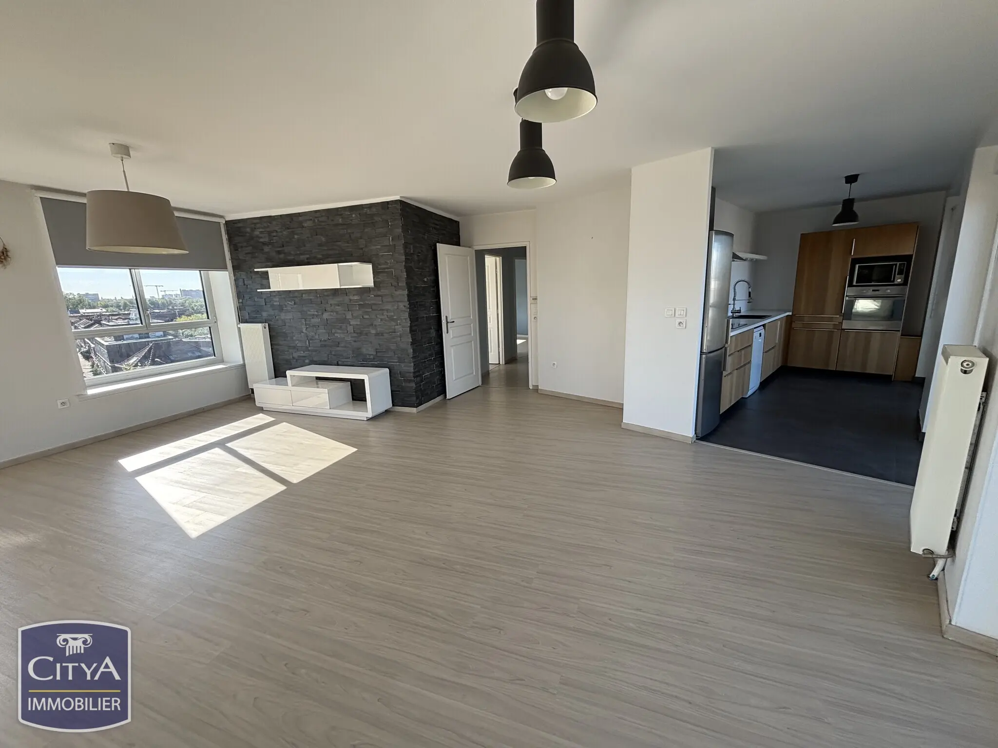 Photo 2 Appartement 3 pièces 82m²