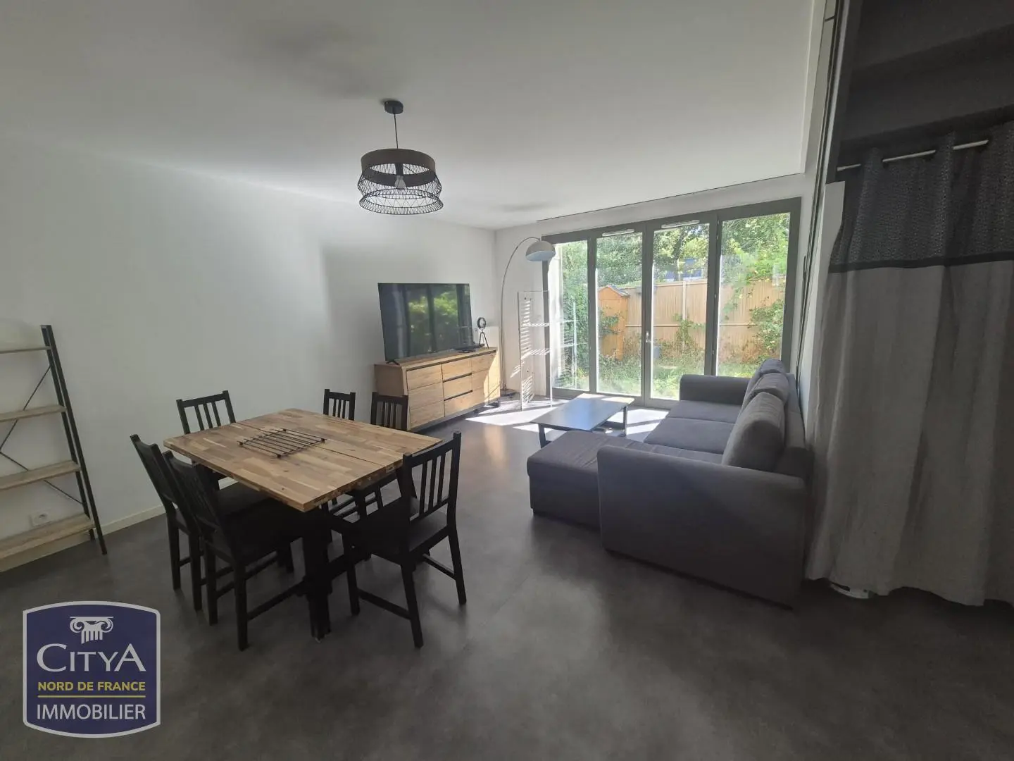 Photo 1 Appartement 1 pièce 9.06m²