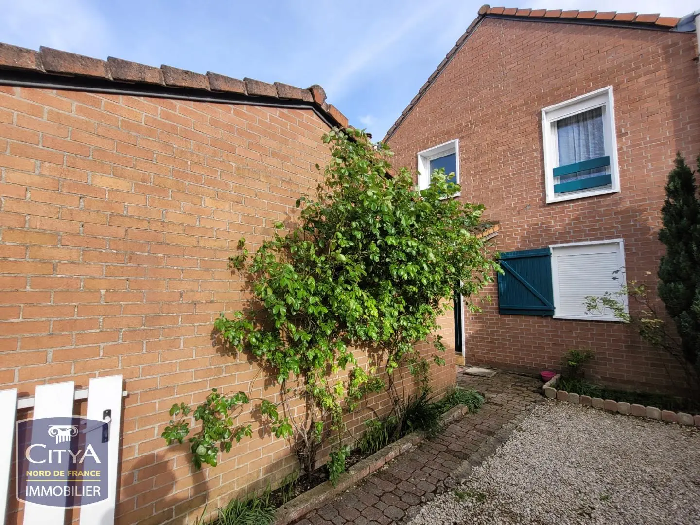 Photo 1 Maison 4 pièces 76.67m²