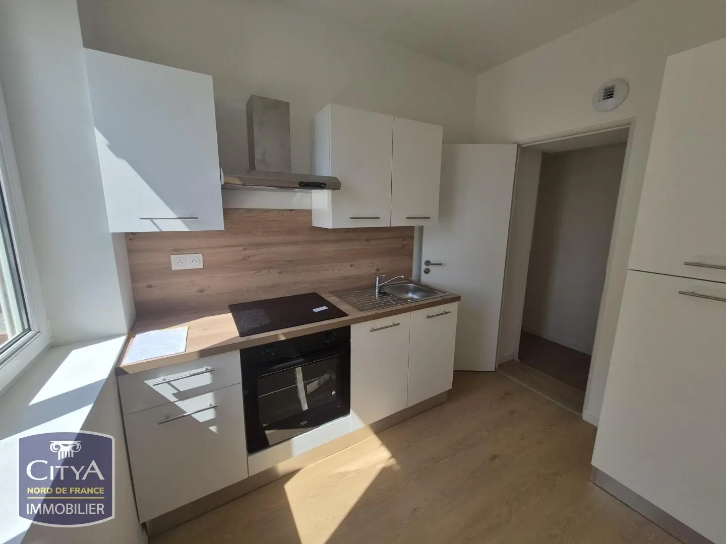Photo 1 Appartement 1 pièce 23.38m²