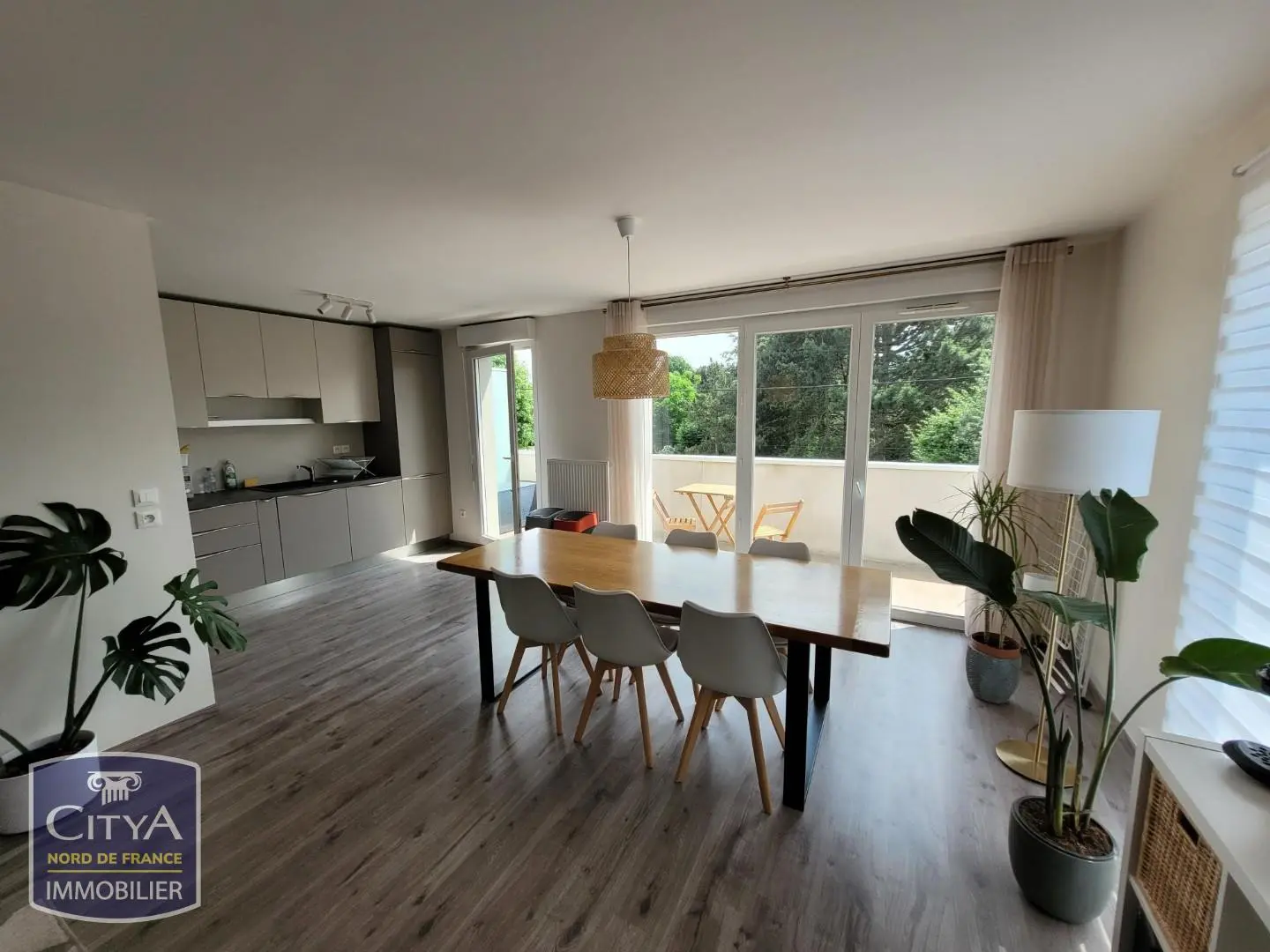 Photo 1 Appartement 4 pièces 87.48m²