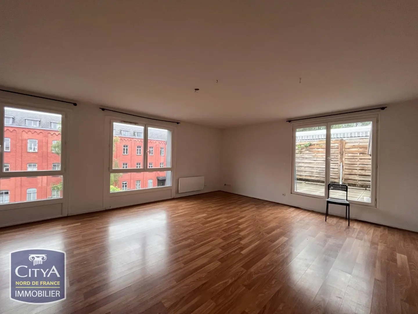 Photo 1 Appartement 3 pièces 77.37m²