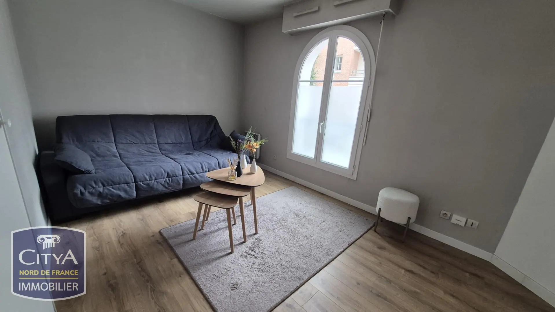 Photo 1 Appartement 1 pièce 25.87m²