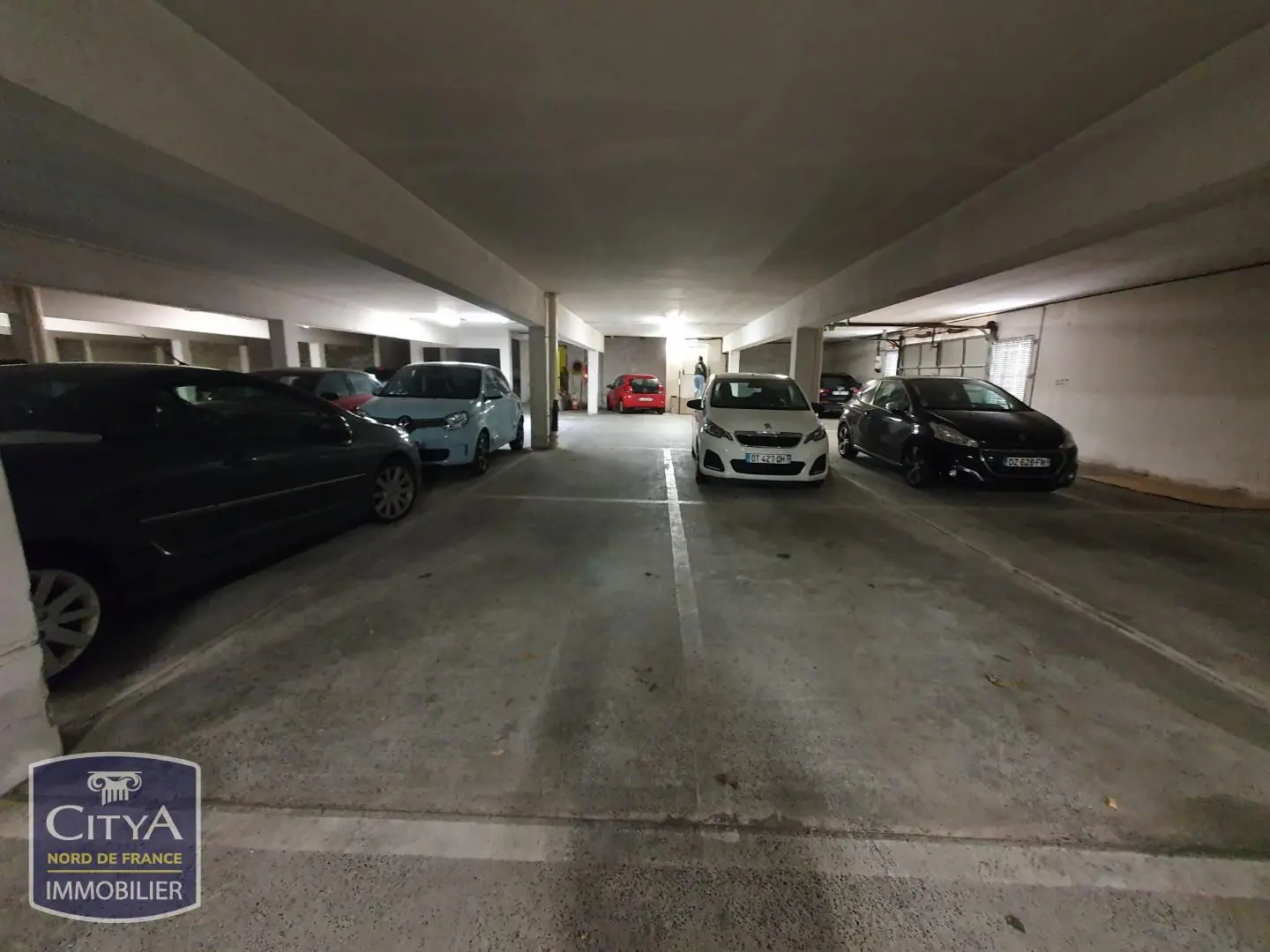 Photo 2 Parking 15m²