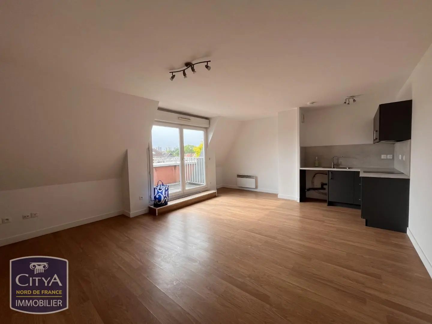 Photo 1 Appartement 2 pièces 50.7m²