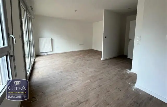 Photo 1 Appartement 1 pièce 30.2m²