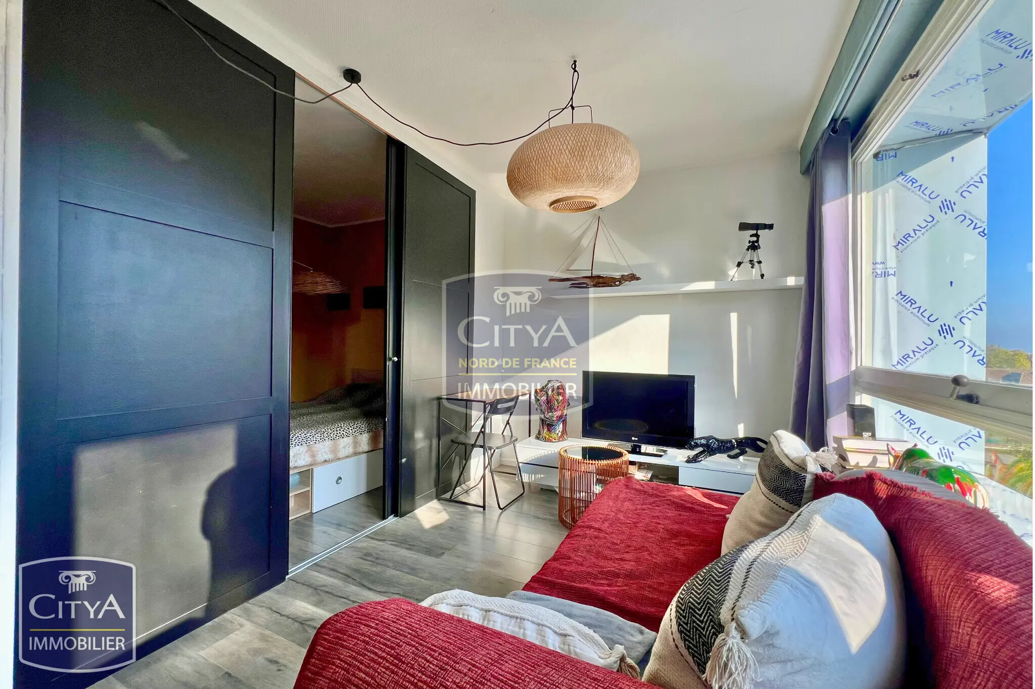 Photo 2 Appartement 1 pièce 32.92m²