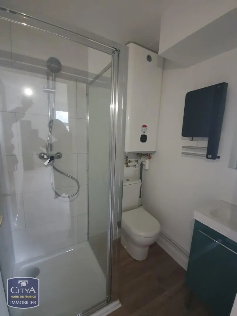 Photo 2 Appartement 1 pièce 31.58m²