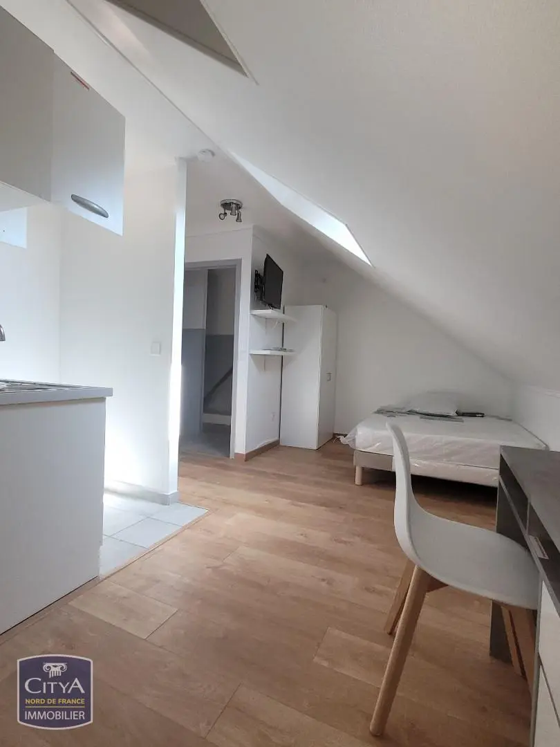 Photo 1 Appartement 1 pièce 12.4m²