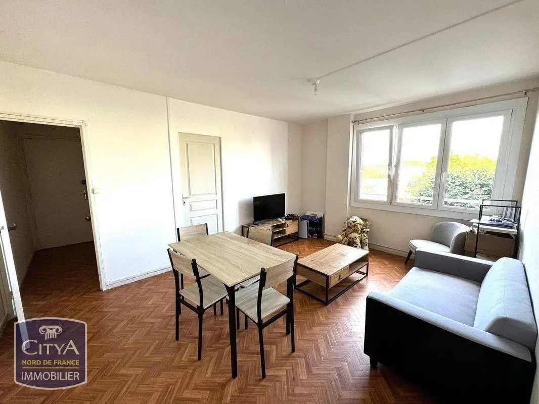 Photo 1 Appartement 1 pièce 10m²