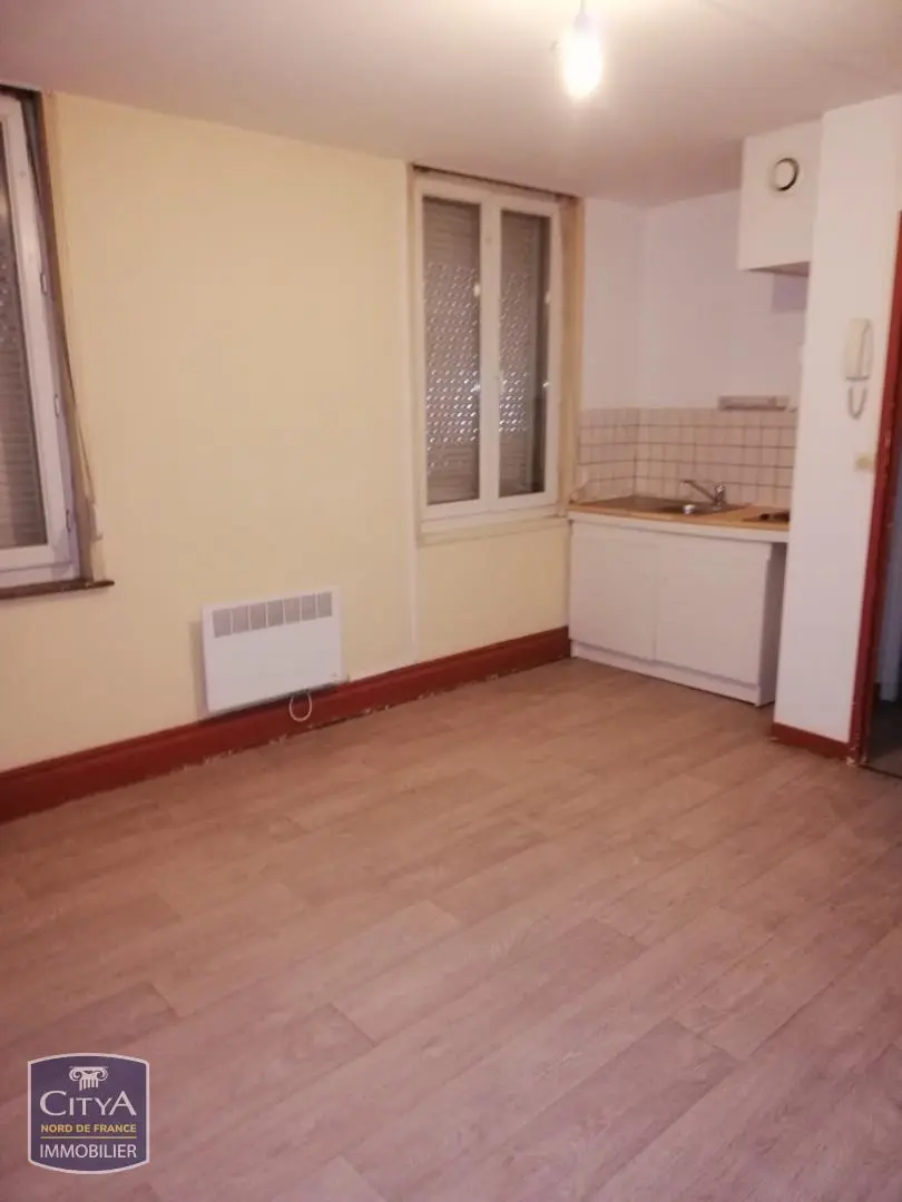 Photo 1 Appartement 1 pièce 18.85m²