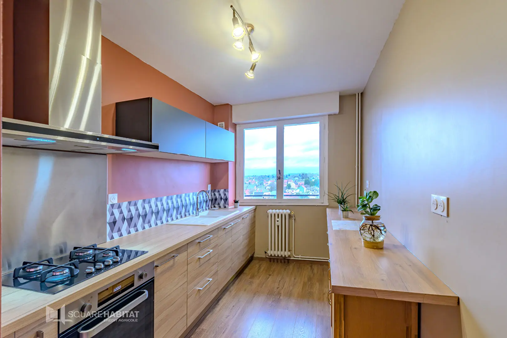 Photo 1 Appartement 4 pièces 98.61m²