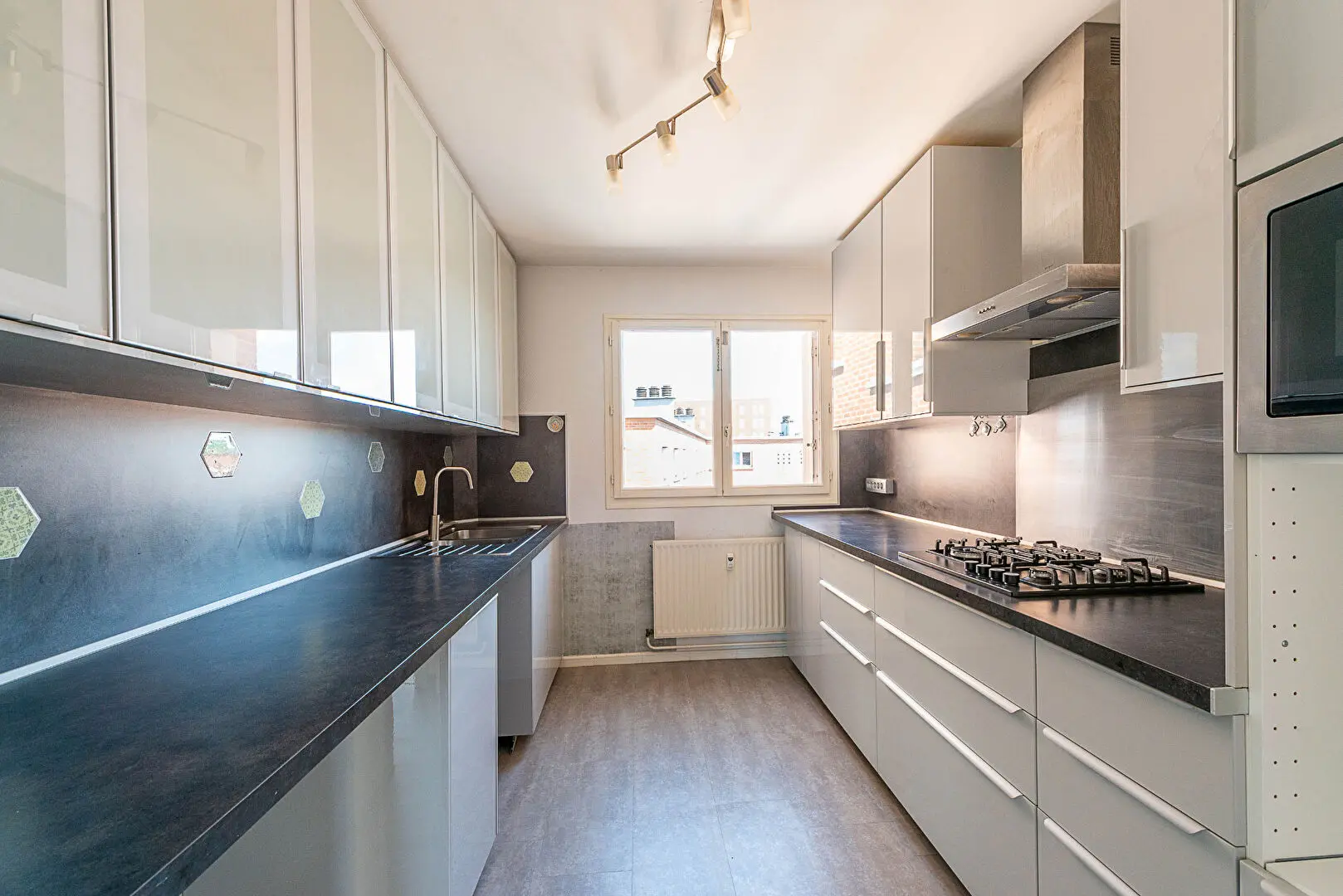 Photo 2 Appartement 5 pièces 79.55m²