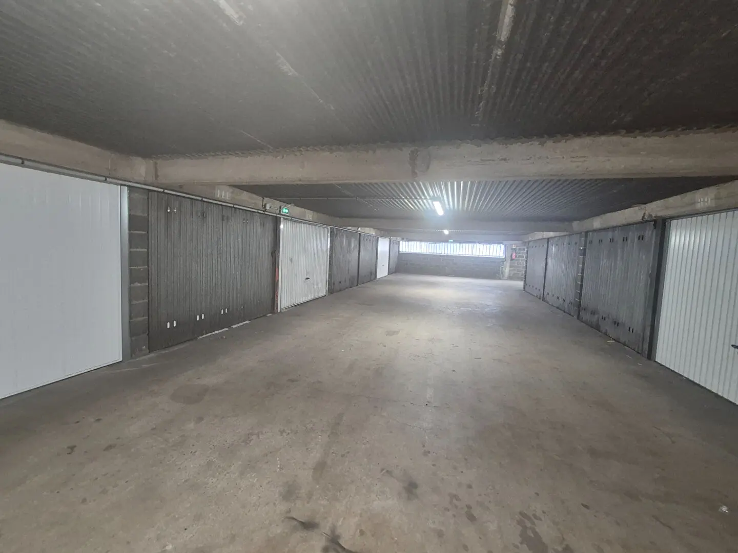 Photo 3 Parking 1 pièce 14m²