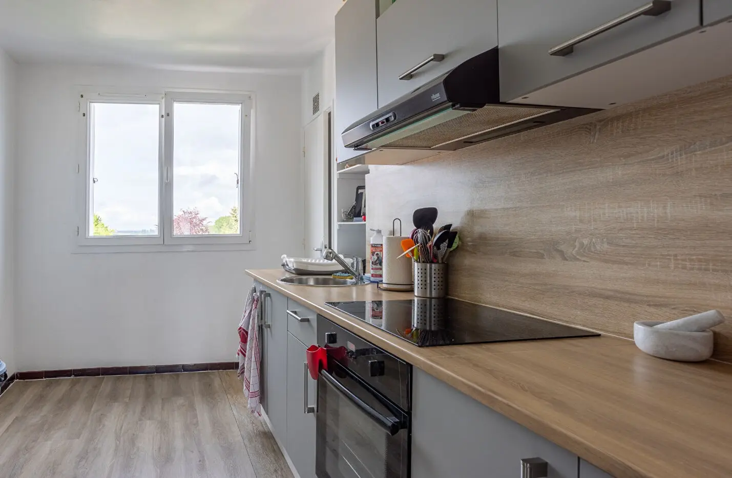 Photo 1 Appartement 4 pièces 57.6m²