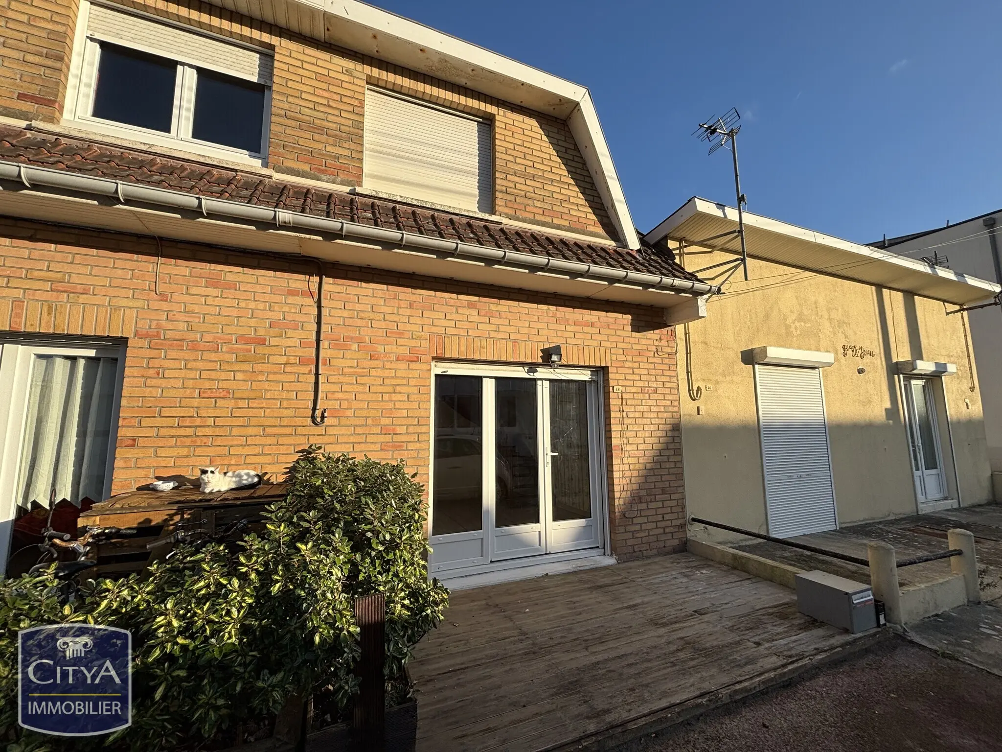 Photo 1 Maison 4 pièces 52.9m²