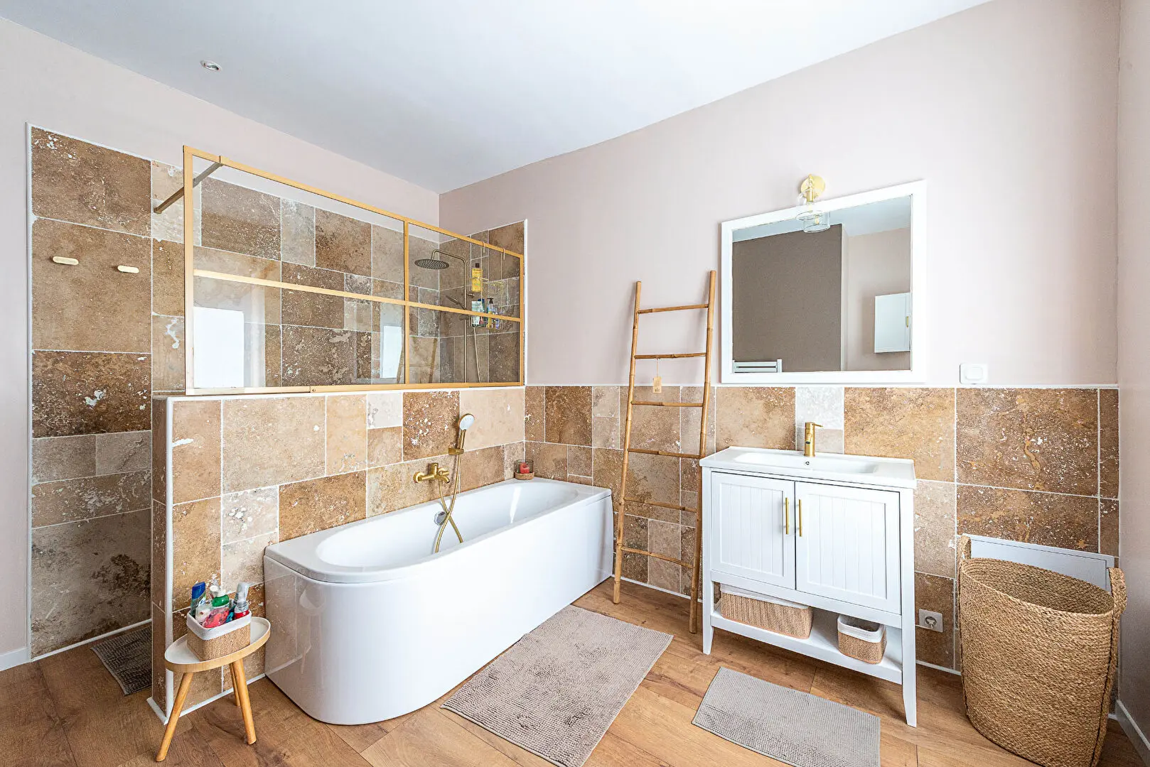 Photo 14 Maison 7 pièces 257m²