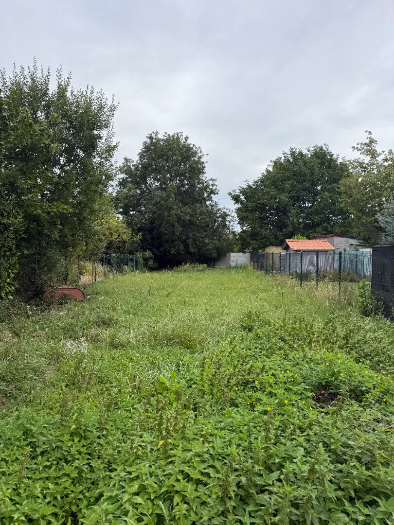Photo 2 Terrain 631m²