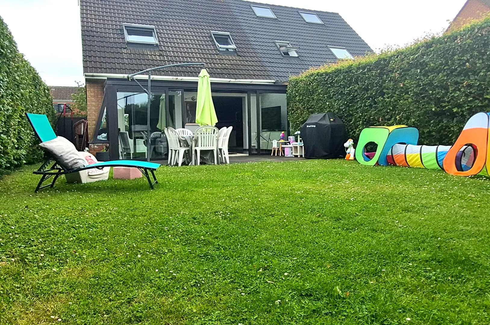 Photo 1 Maison 4 pièces 97.73m²
