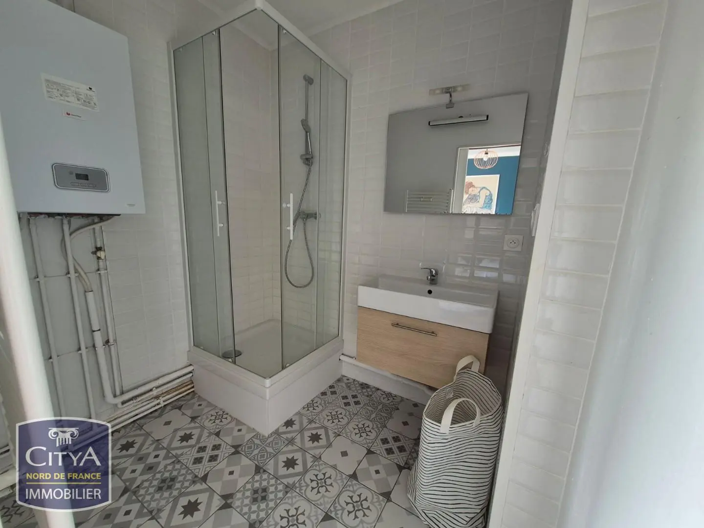 Photo 2 Appartement 1 pièce 12m²