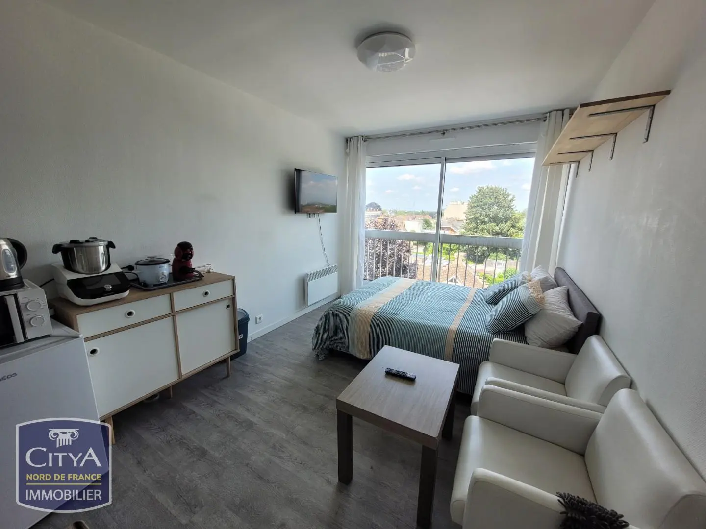 Photo 1 Appartement 1 pièce 18.8m²