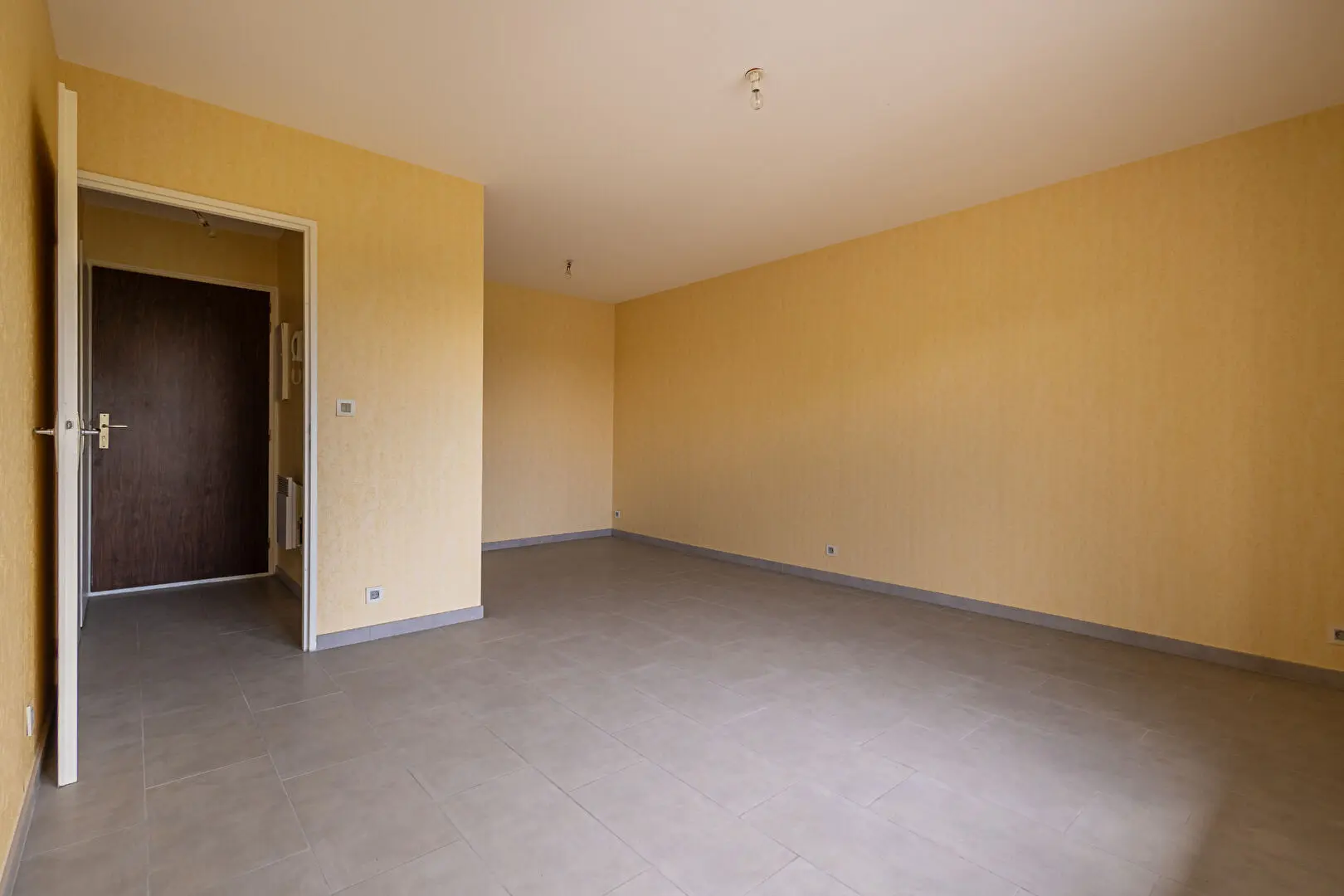 Photo 3 Appartement 1 pièce 31.21m²