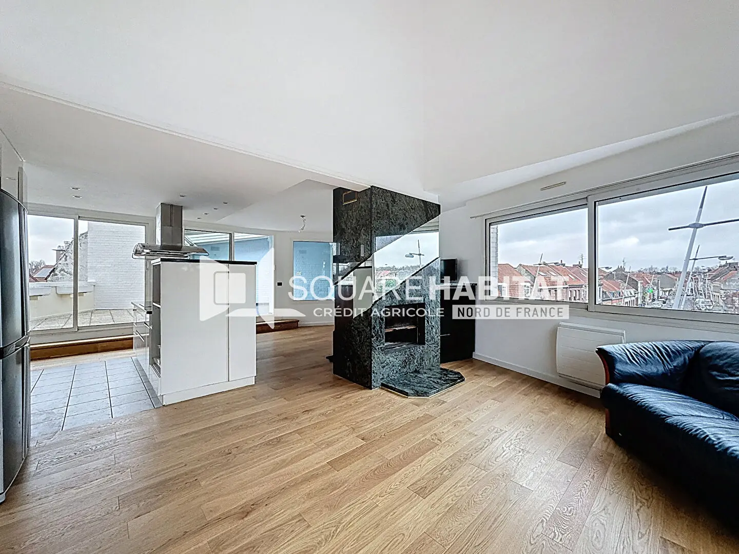 Photo 1 Appartement 3 pièces 107m²