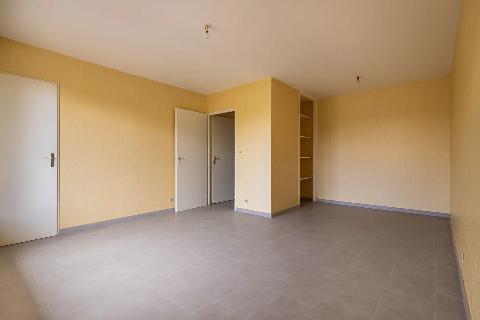Photo 4 Appartement 1 pièce 31.21m²