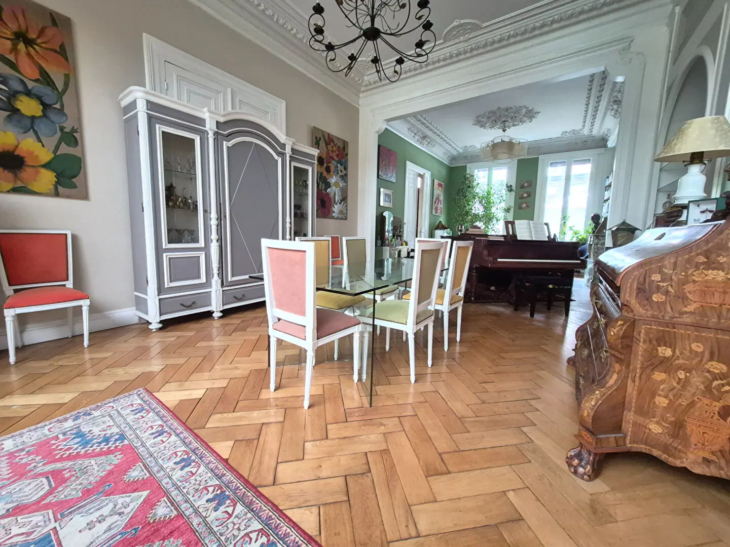 Photo 1 Maison 8 pièces 332m²