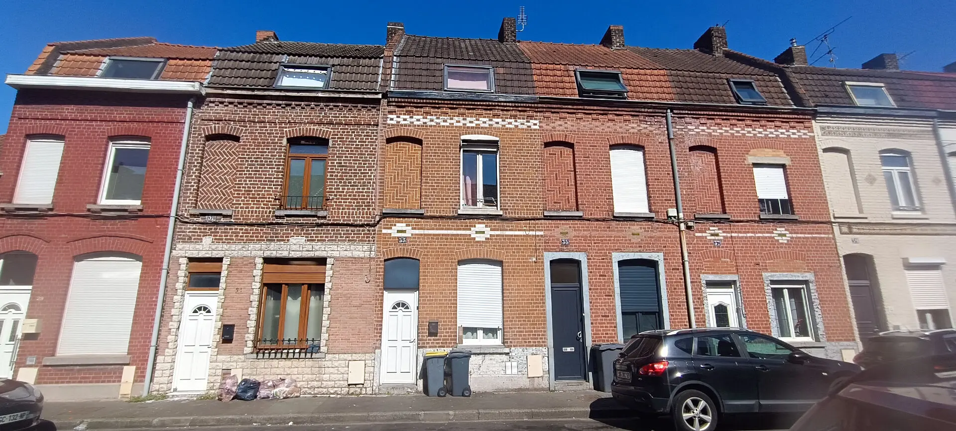 Photo 1 Maison 5 pièces 75m²