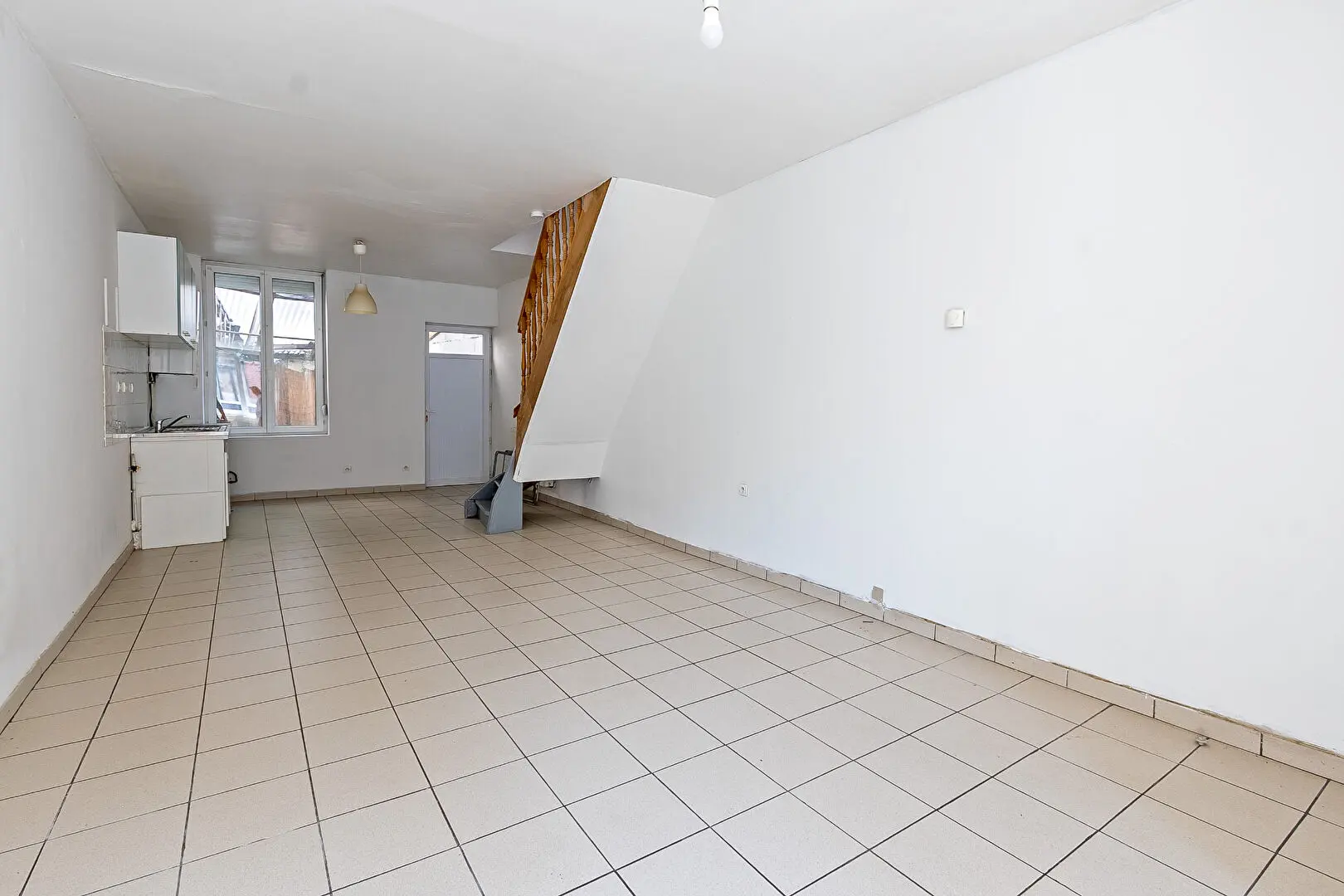 Photo 1 Maison 4 pièces 65m²