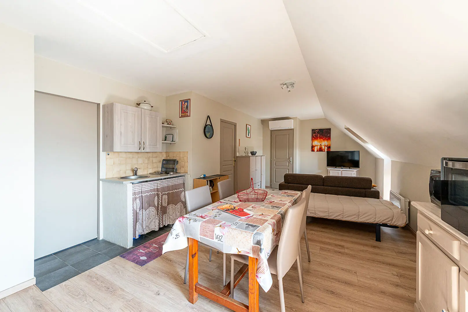 Photo 8 Maison 7 pièces 175m²