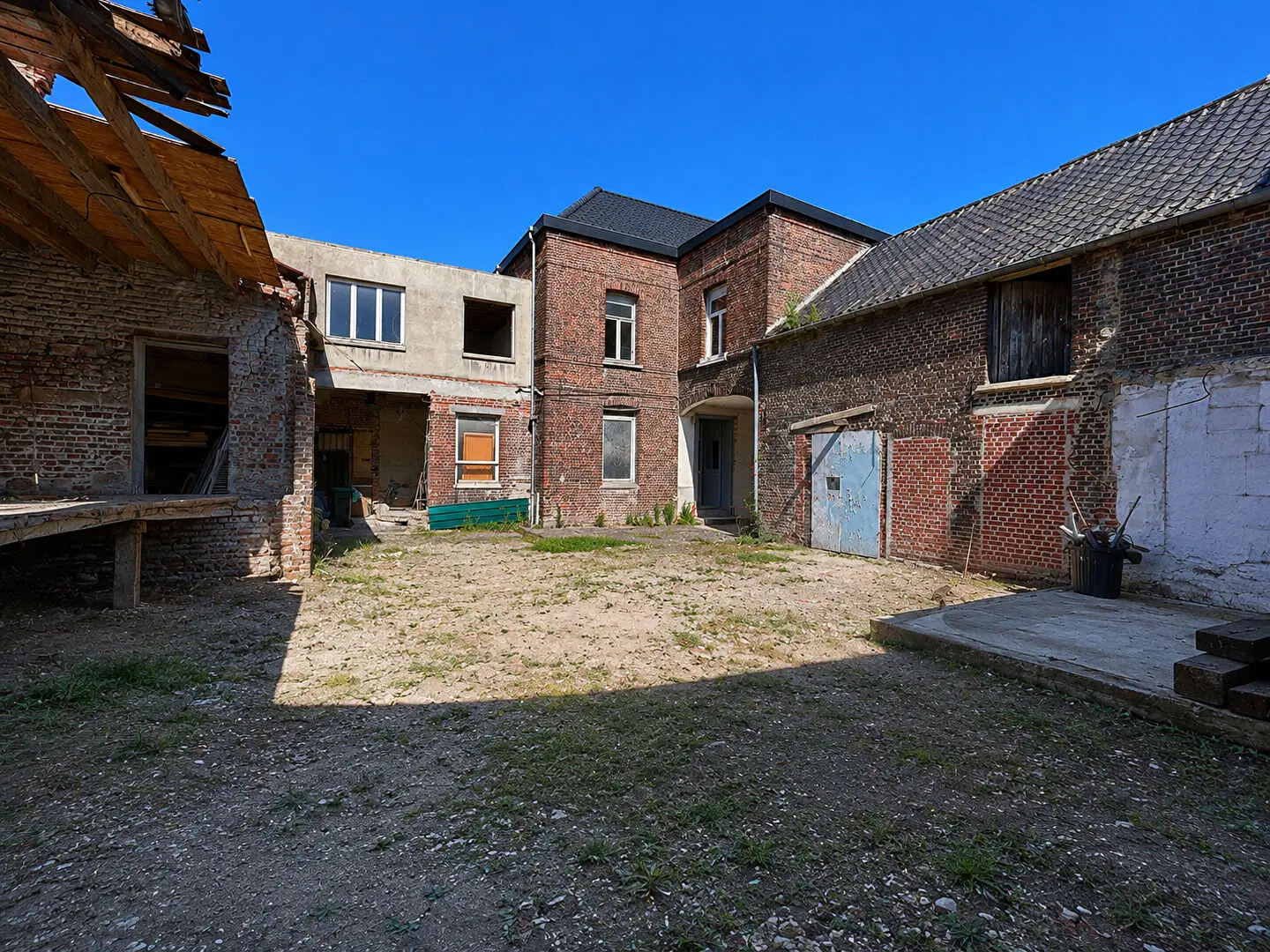 Photo 2 immeuble Saint-Amand-les-Eaux