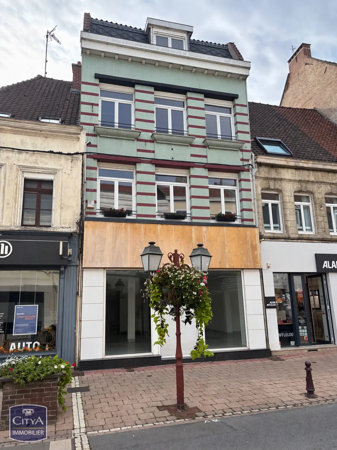 Photo 1 Immeuble 450m²