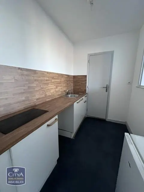 Photo 1 Appartement 1 pièce 30.97m²