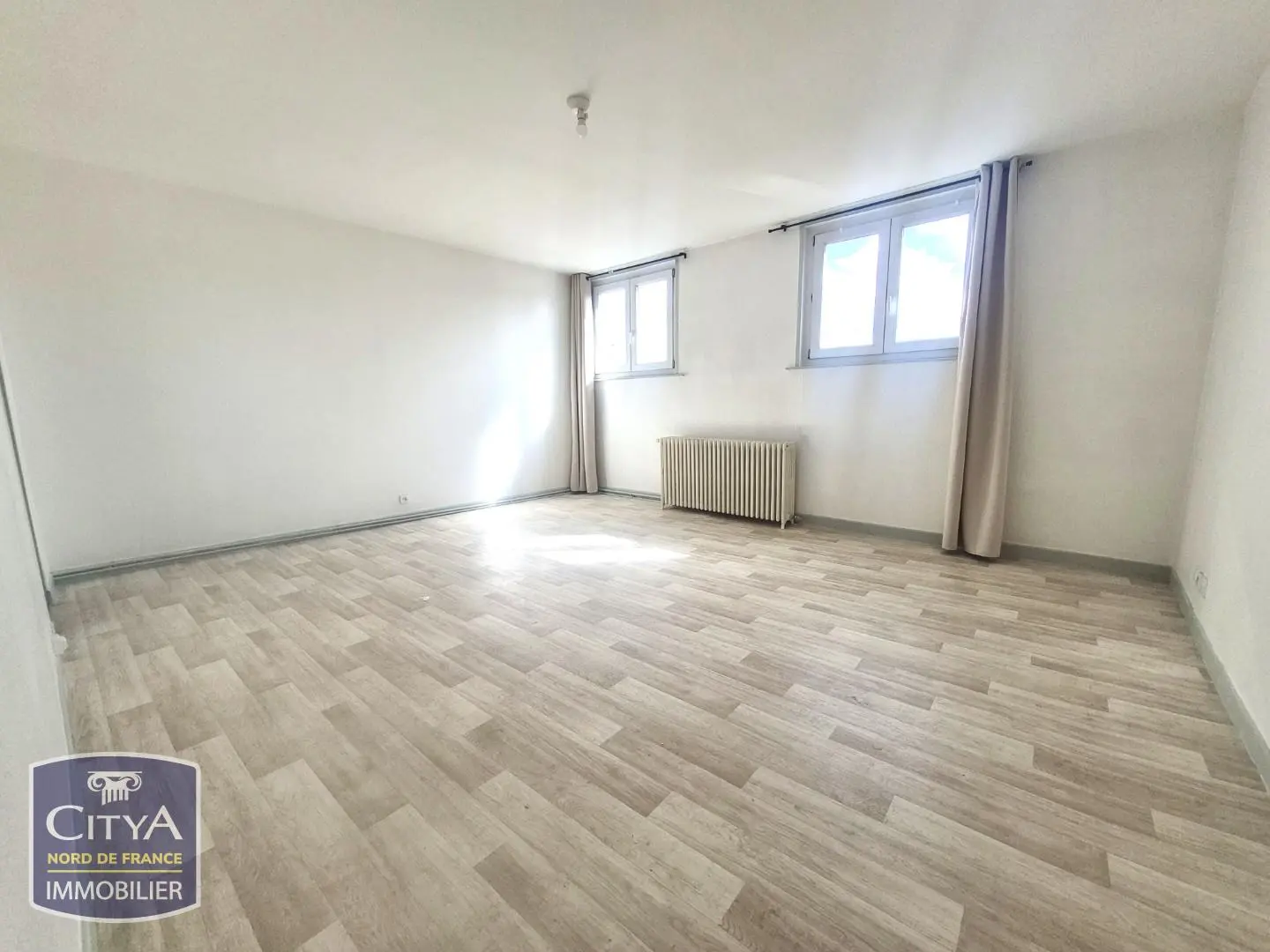 Photo 2 Appartement 1 pièce 31.22m²
