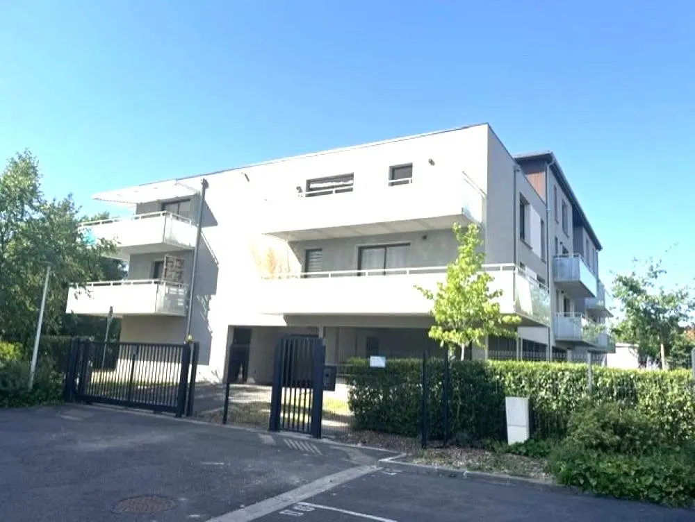 Photo 1 Appartement 3 pièces 67.57m²