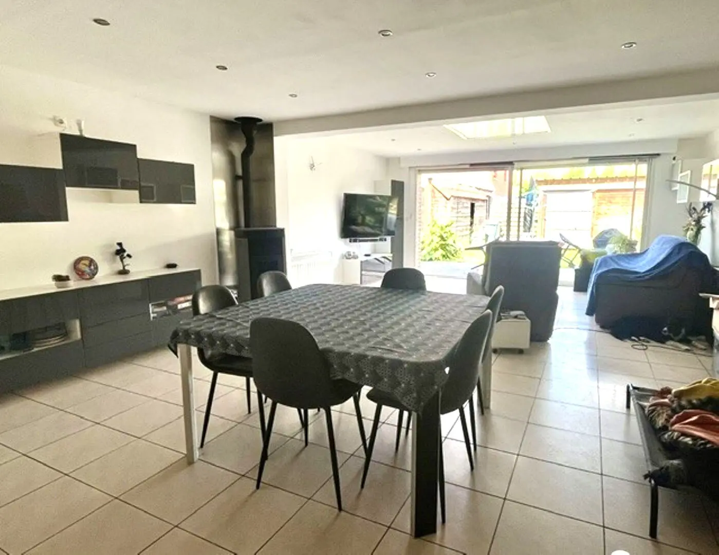Photo 1 Maison 6 pièces 95m²