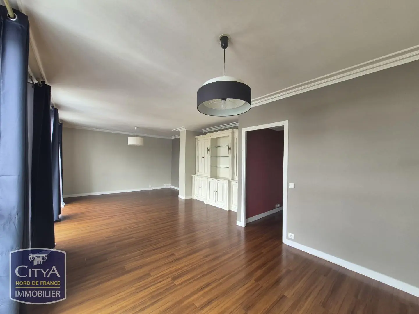 Photo 1 Appartement 4 pièces 106.84m²